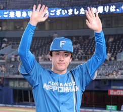 【日本ハム】北山亘基が５年目で初タイトル　最多勝＆最高勝率に繰り返した「感謝」の言葉