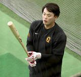 「【巨人】荒巻悠、岡本和真の移籍にも「自分にとってはチャンス」オフ追い求めるは「落ちてこない打球」」の画像1