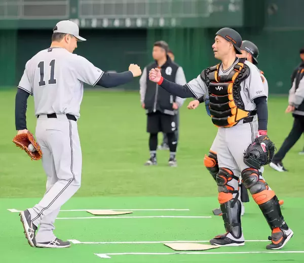 田中将大や則本昂大からも厚い信頼　楽天から巨人入りしたもう一人の新戦力「ケンさん」