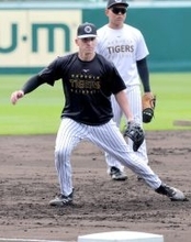 【阪神】新外国人のキャム・ディベイニー、来日初の三塁スタメン、小幡竜平が遊撃先発…２０２６年甲子園初戦