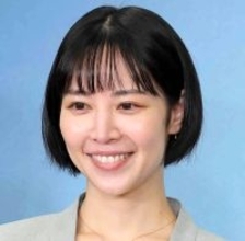 「ここにいたの！？」吉谷彩子が愛犬のかくれんぼに翻弄される　「暖かくなると…」“季節の風物詩”のような愛犬の姿