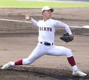 【高校野球】プロ注目の耐久のエース・野崎健友が最速更新１４８キロをマーク　３球団スカウト視察も進路は？…和歌山大会
