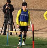 「【天皇杯】柏の１７歳新星が衝撃デビュー　ＭＦ長南開史が前半だけで１得点１アシストの活躍も「安心した気持ちの方が大きかった」」の画像1
