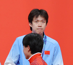 【卓球】中国の世界１位・王楚欽、タイの世界ランク２７５位・１６歳に苦戦　前日に男子団体で日本に敗れ、９連覇ならず…アジア大会