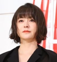 貫地谷しほり　２６年所属した所属事務所退所を発表「４月より独立」「新たな一歩を見守って」