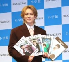 町田啓太　中目黒で強風の中、決死の撮影　風船を持った写真に「空飛びそうなカール町田」と命名　活動１５周年アニバーサリーフォトブック