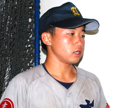 【高校野球】８強唯一のノーシード・市ケ尾の進撃止まる　平野遥大主将が“ラスト采配”の菅沢悠監督へ感謝「素晴らしい指導を…」
