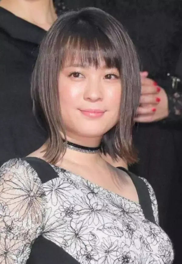 ３５歳・北乃きい、意外な人物と「恋愛について朝まで語り合って…」「しかもクリスマス」スタジオ驚き