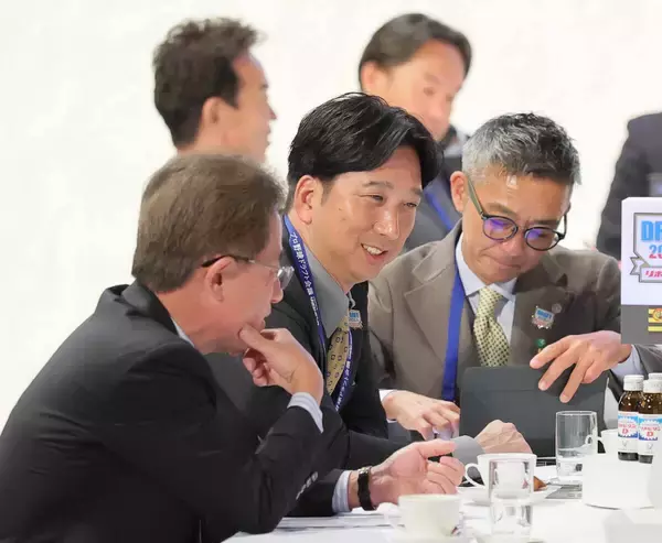 阪神・藤川球児監督「ニューヨークから東京にゴジラ様、襲来ですね」巨人・松井秀喜新監督の就任「うれしいです」