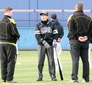 【ソフトバンク】王貞治会長が宮崎キャンプを今季初視察「そんなに寒くなくて良かった」