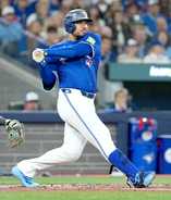 岡本和真ショック　ブルージェイズの４番候補サンタンダーが左肘手術で前半戦絶望か？