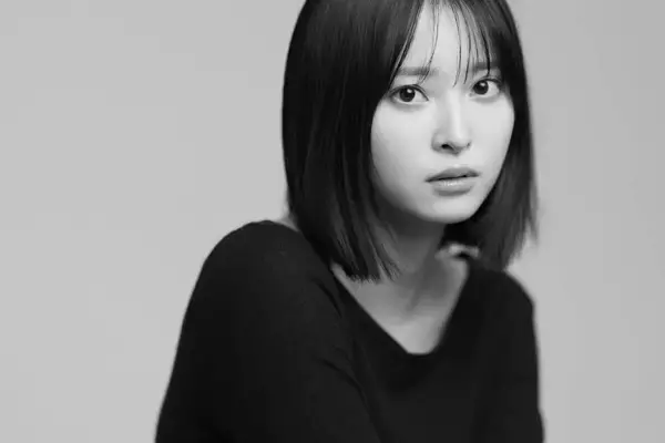 飯沼愛、芸能事務所「ＴＳＵＫＩＭＩ」所属を報告　新たなプロフィル写真公開「新しい環境で挑戦」「少しずつでも恩返しできるように」