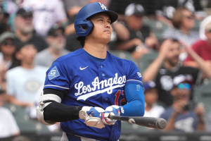 大谷翔平、８打席連続出塁　本塁打→四球→本塁打→単打→四球→本塁打→四球→四球　左膝炎症から復帰戦　勢い止まるどころか加速