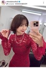再婚した篠田麻里子　色気が爆発！「綺麗だなあ」「小顔」透け感ドレス「美人すぎる」「魅惑的」１児の母