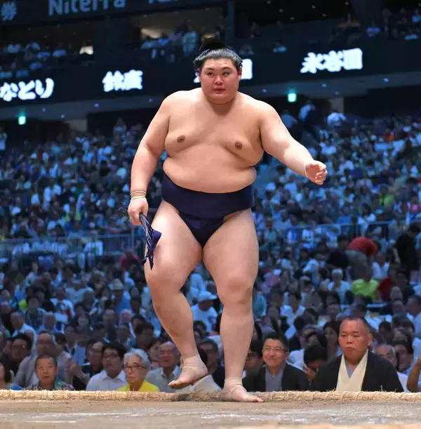 横綱・大の里が６敗目　６勝６敗で残り３日へ「しっかり出て、来場所に向けて決めた以上はやっていく」