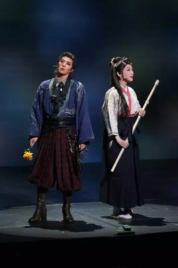 宝塚月組公演開幕　入団１３年目男役スター・風間柚乃が表と裏の顔を持つ東瀬風馬役で魅了