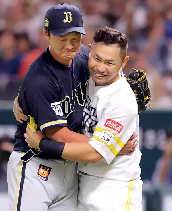 【オリックス】岩崎翔、０７年ドラフト同期の中村晃に感謝「同級生だけど見習いたいと思わせてくれる選手」最後の対決は捕邪飛