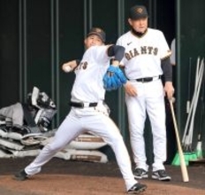 魔改造中の巨人・板東湧梧、ブルペン「楽しい」　久保コーチも進化称賛「もうすごいよ！　すごく良くなっている」