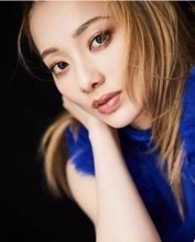 ２月に宝塚退団の夢白あやがインスタ開設１０日でフォロワー４万人超え「美しすぎる」