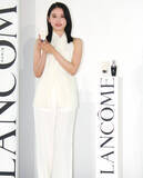 「髙石あかり　フリップに書いたきれいな字をべた褒めされるも謙遜「そんなに得意な方じゃない」」の画像1