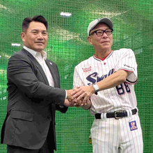 【ヤクルト】池山隆寛監督は侍ジャパン・井口資仁監督と握手　「できる限り協力して応援していく」