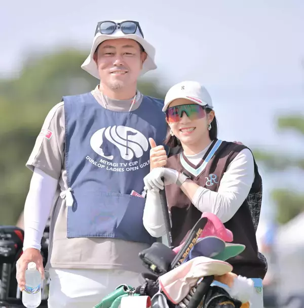 【女子ゴルフ】大江香織「絶対的な安心感があった」キャディーデビューの谷原秀人と今季初戦