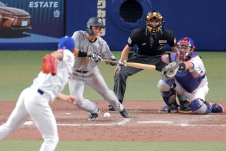 【巨人】門脇誠、今季初先発で２安打　鮮やかバントヒットは「イメージ通り」三塁守備でも躍動