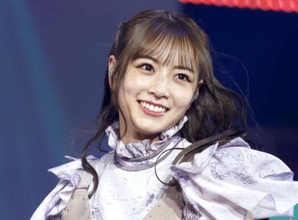 元乃木坂４６メンバー　１６歳年上夫とラブラブ「素敵」「かわいい」北野日奈子＆クレイ勇輝が野球観戦