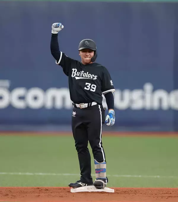 【オリックス】２３歳が即結果！池田陵真が同点の左中間適時二塁打　母校のブラスバンド応援背に快音