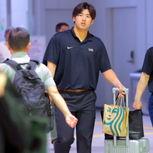 巨人・石塚裕惺４番起用「十分にあり得る」橋上監督代行「それだけの器をもともと持っている」
