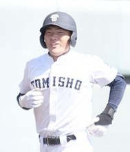 【高校野球】富山商が逆転で４強入り、北信越大会へ…強打の１番・鶴田尚冴が勝ち越し２ラン