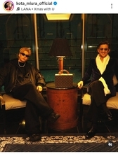 カズファミリーが「美しすぎる」イケメン息子と親子ショット！「うわー」「ハンサム」まさかの大役も話題