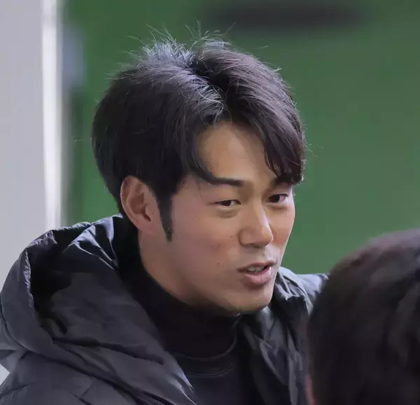 【巨人】立岡宗一郎３軍コーチ沖縄入り　亀井善行コーチが侍ジャパンＷＢＣ参加期間に１軍担当