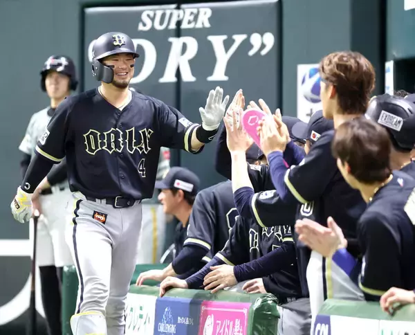 【オリックス】森友哉が令和８８８８号「年々、体は言うことを聞かなくなっている」８月８日生まれが今季１号ソロで首位タイ浮上