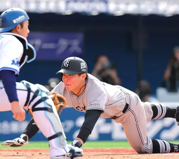 【番記者Ｇ戦記】リーグＶの２４年式「信号守る暴走族」再び　ヤングＧの機動力で加点　阿部監督「失敗を恐れないで続けて」