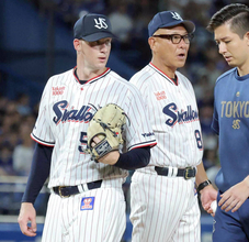 【ヤクルト】６連敗でＤｅＮＡに２差　池山隆寛監督「お客さんには申し訳ない」