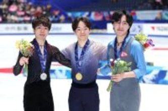 【全日本フィギュア】三浦佳生３位で初五輪確実　「漫画みたい」仲良し鍵山優真、佐藤駿の「一緒に行こう」が実現