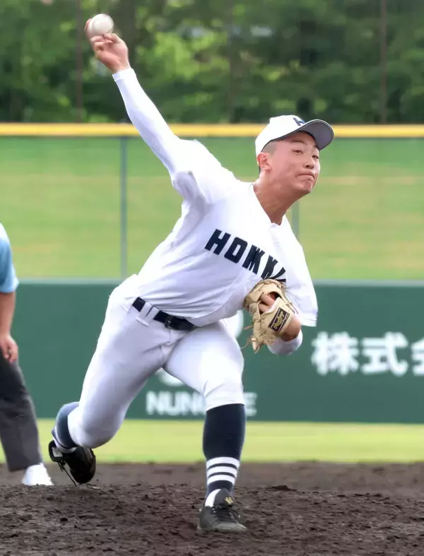 【高校野球】北海の２年生右腕・森健成が１５５㌔マーク　「球速出ている感覚あった」　２年時では石垣元気が１５８㌔、佐々木朗希が１５７㌔計測