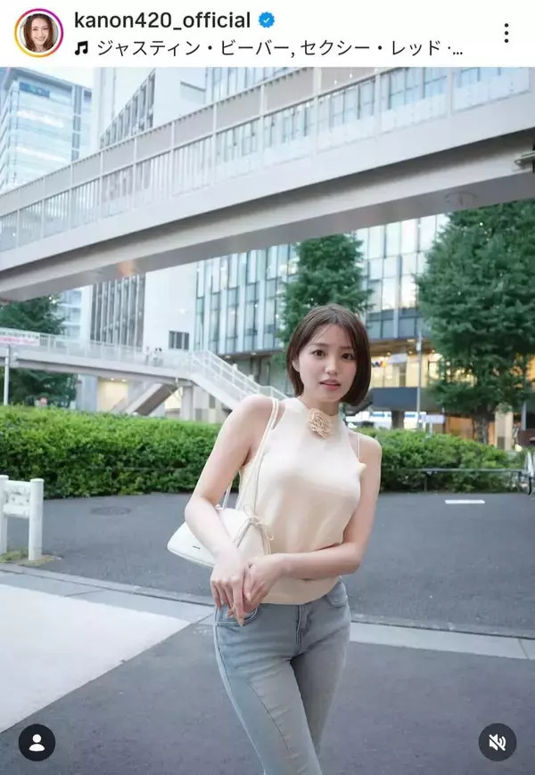 野々村真の娘が「足なっがいねぇ～」美ヒップにくぎ付け「スタイル良すぎ！！」ノースリーブの香音が「女神様」