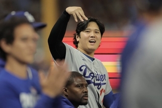 ドジャース、逆転勝ちでリーグ優勝決定Ｓ進出！３年連続地区Ｓ突破　大谷翔平は１０２打席ノーアーチも快足で貢献…ＷＳ３連覇へあと８勝
