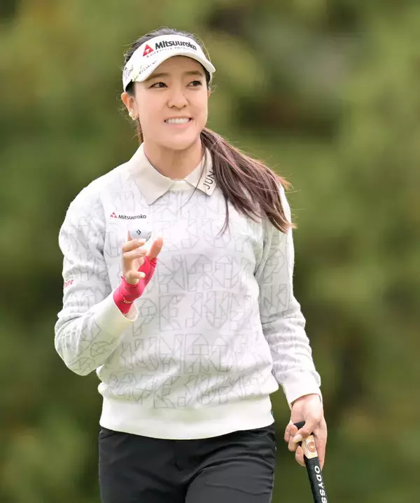 【女子ゴルフ】ハワイ育ち、長身１７７センチのエイミー・コガが初の首位発進「リミットをかけずにチャレンジしたい」