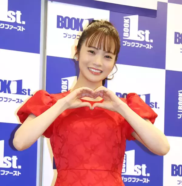 宮田愛萌、初写真集の名付け親は母「食べ過ぎて胃が出ちゃったのがハプニング」