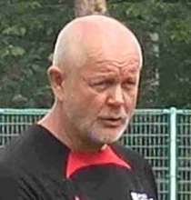 浦和が２４年解任のヘグモ前監督らとの係争終結を公表　契約解除は正当　ＣＡＳが浦和主張を全面認定