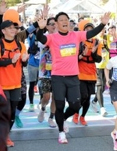 【大阪マラソン】大腸がん克服の元阪神・原口文仁さんが５時間２４分１７秒で感謝の初マラソン完走「一人だったら走りきれない」声援に感謝　