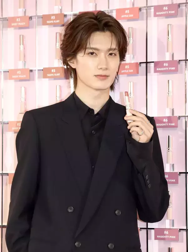 「Ｍ！ＬＫ・山中柔太朗、メンバーの塩﨑太智見習い爪磨き「次はピカピカになっている可能性はあります」」の画像