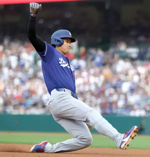 大谷翔平、１打席目は四球→スミスの犠飛で先制ホームイン　古巣エンゼルス戦、“２試合ぶり”８号なるか