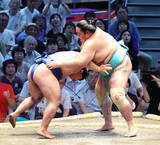 「カド番大関・琴桜が３勝目　２日連続金星獲得の平幕・藤ノ川を退け「相手は関係ない」」の画像1