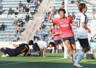 【Ｊ２磐田】”静岡ダービー”練習試合でＪ１清水を圧倒　Ｕ―２１日本代表ＭＦ小池直矢がアピール　古巣と初対決・秋葉監督「集中したのがこの結果」