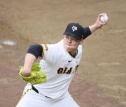 巨人・高梨雄平、３軍戦３回降雨ノーゲームも「無事に終わってよかった」クイックに変更して悪天候に対応…右座骨部の故障から実戦復帰