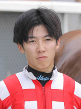 小林修斗騎手が右足負傷で福島１２Ｒが高杉吏麒騎手に乗り替わり